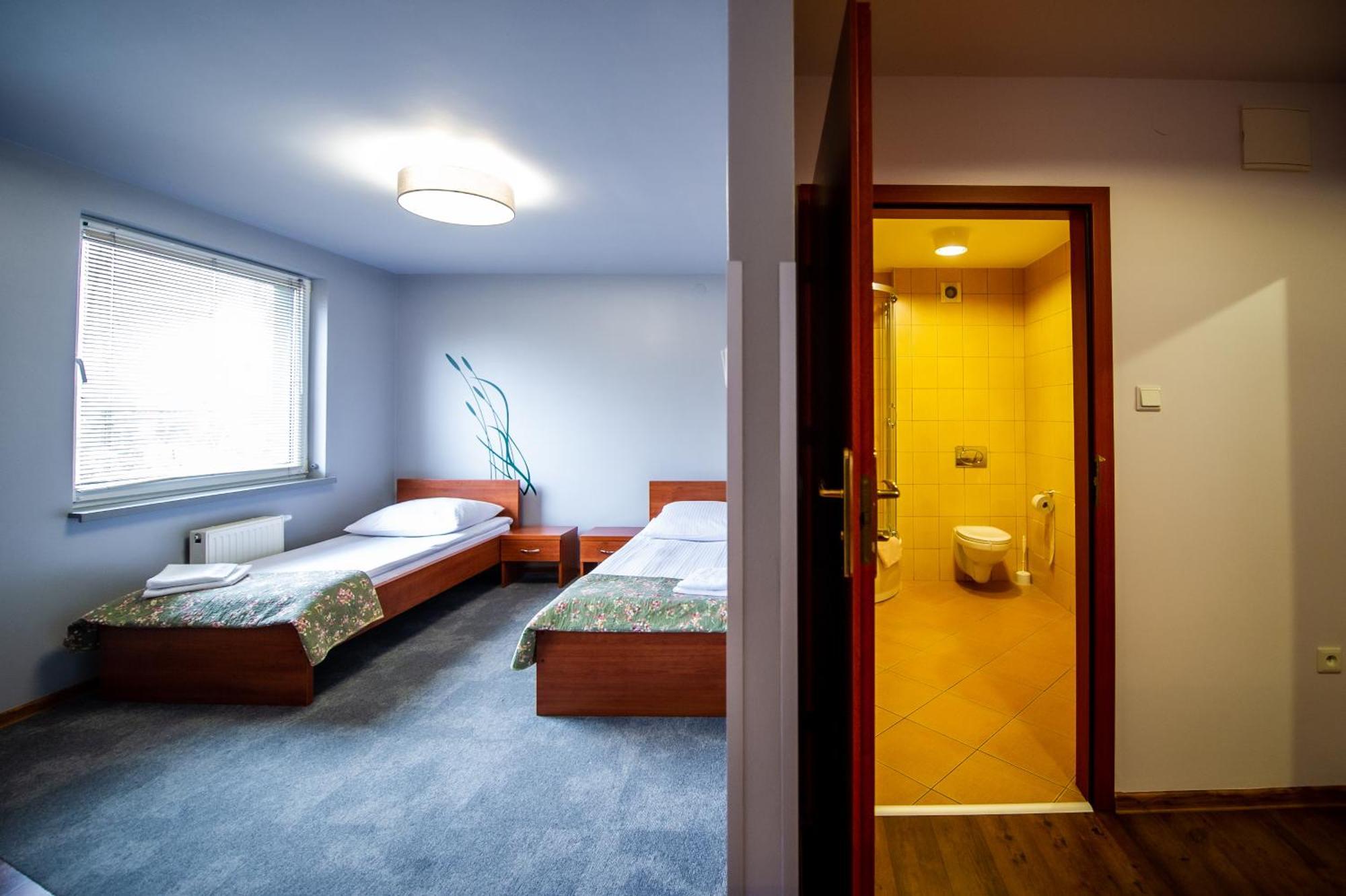 Hotel Gosciniec Promus à Zabrze Extérieur photo
